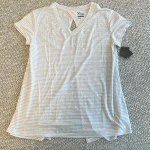 NWT Old Navy Active Open Back Tee
